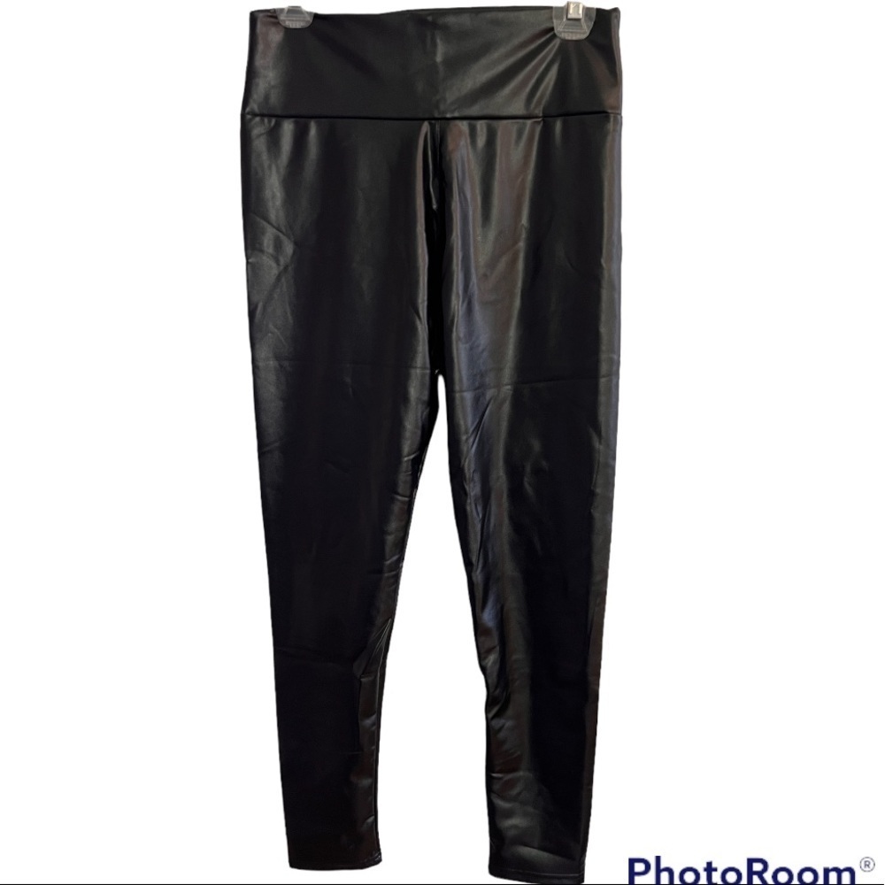 Black Faux Leather Tagoo Leggings - Medium